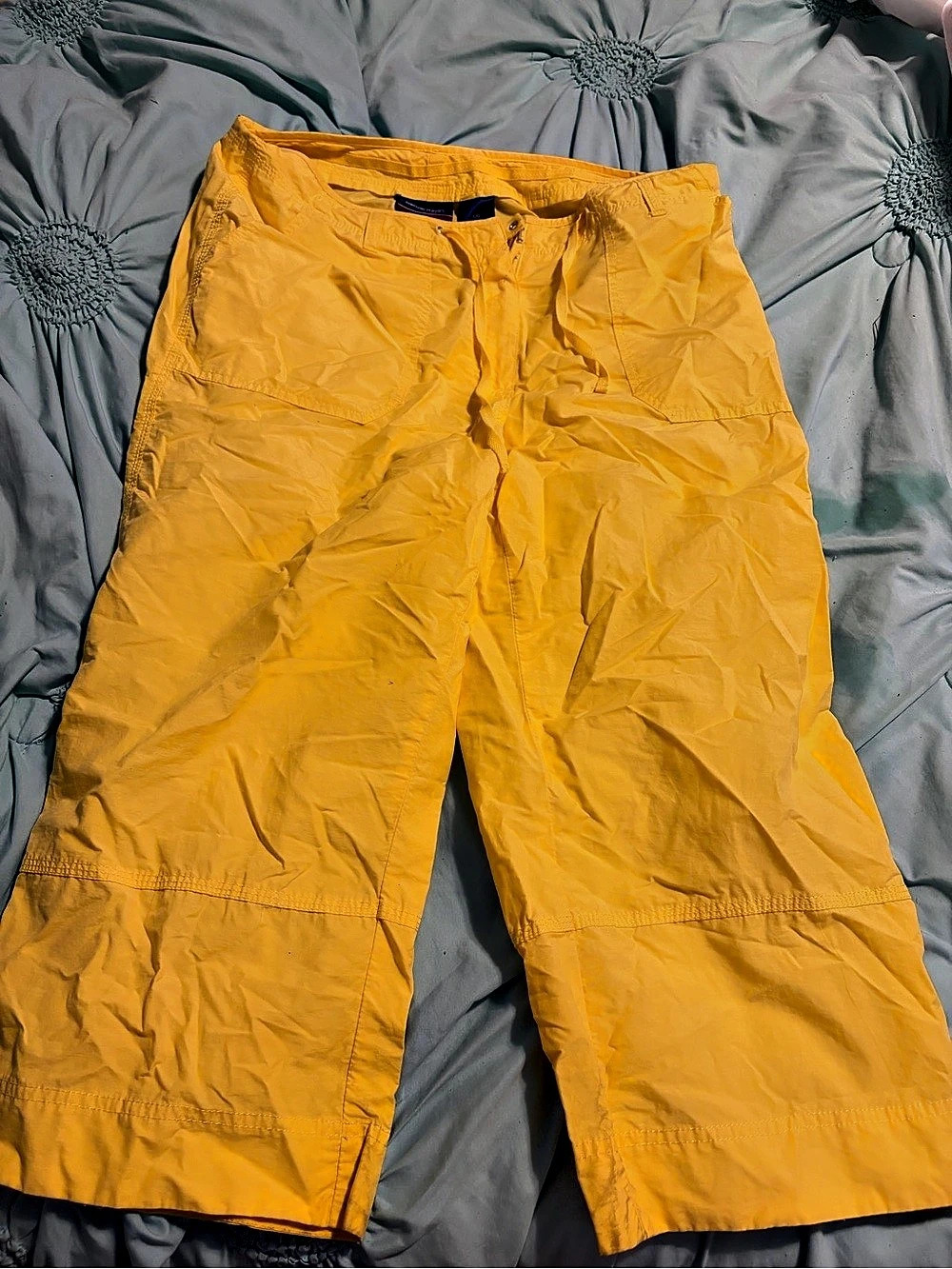 Large women capris